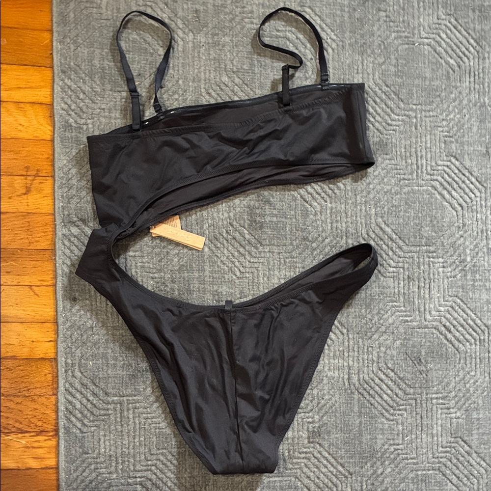 SKIMS Black Strapless Cutout swimsuit - Picture 6 of 10